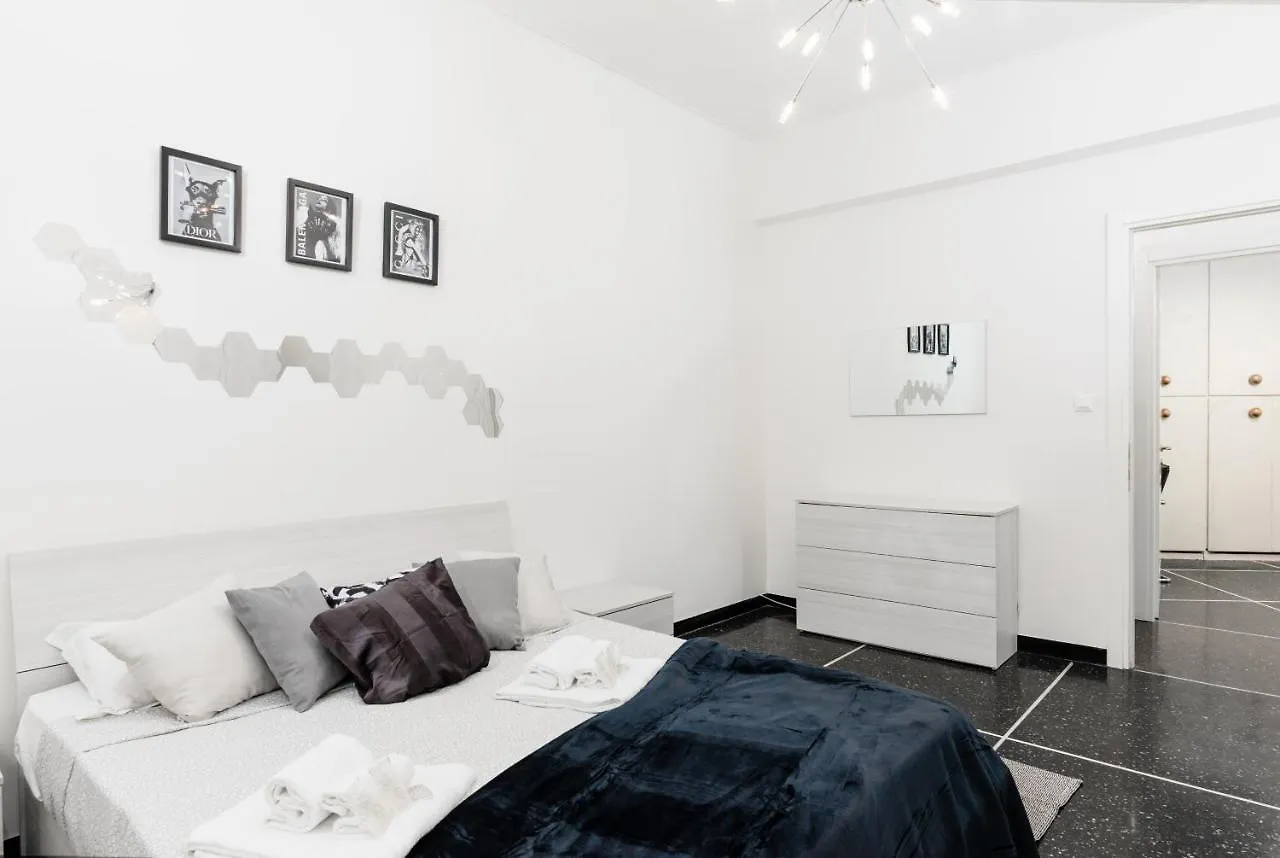 Apartment City Center 8'Minutes! Free Wi-Fi & Netflix 'Simona'S Retreat' By Tilo Genoa